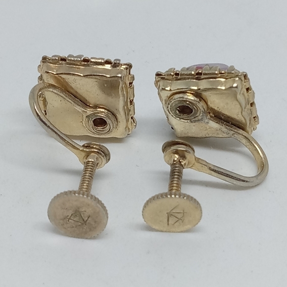 * vintage Vargas faux opal clear rhinestones screwback earrings - Picture 3 of 4